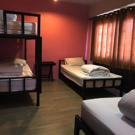 The Corner Inn Chiang Mai Bagian luar foto
